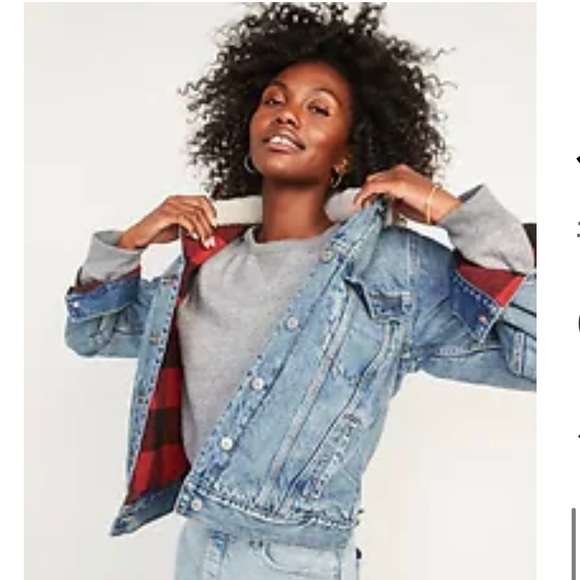 Flannel-lined Sherpa trim, jean jacket for women brand new Old Navy - Picture 1 of 3